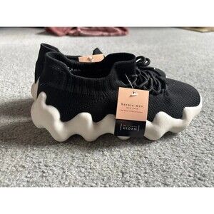 Bernie Mev Black Knit Vegan Sneakers Chunky Wavy Platform Casual Shoes